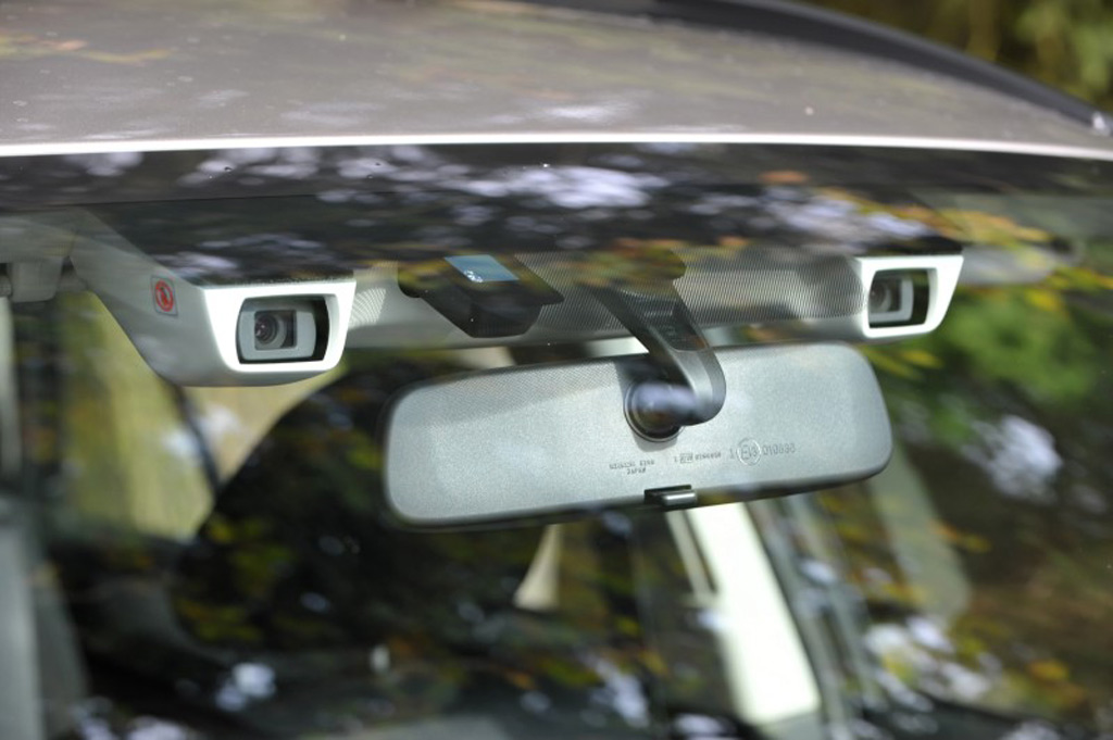 Nowy Subaru Outback z systemem Eyesight AutoBlog